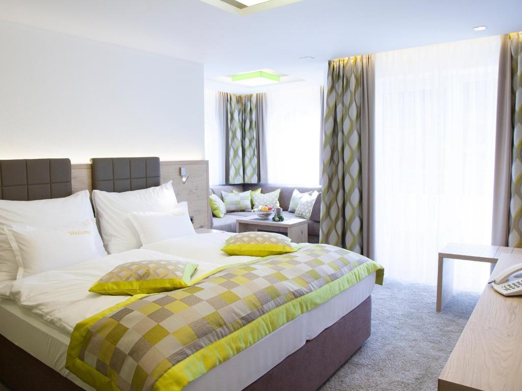 Hotel Neder Ischgl Quarto foto