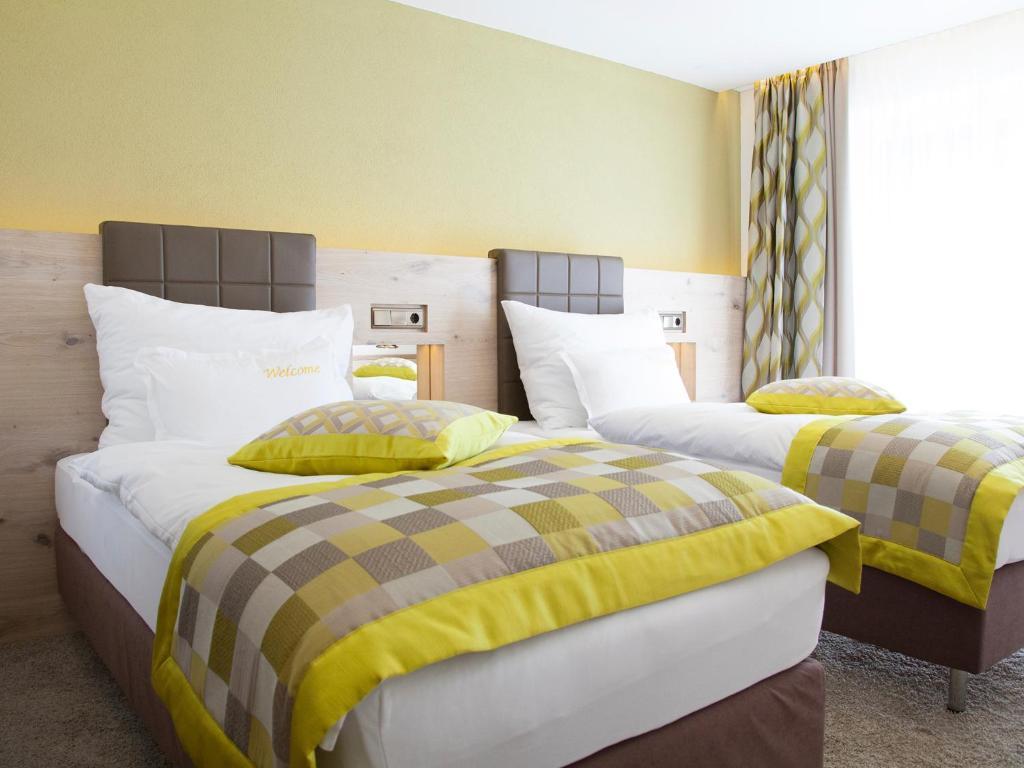 Hotel Neder Ischgl Quarto foto